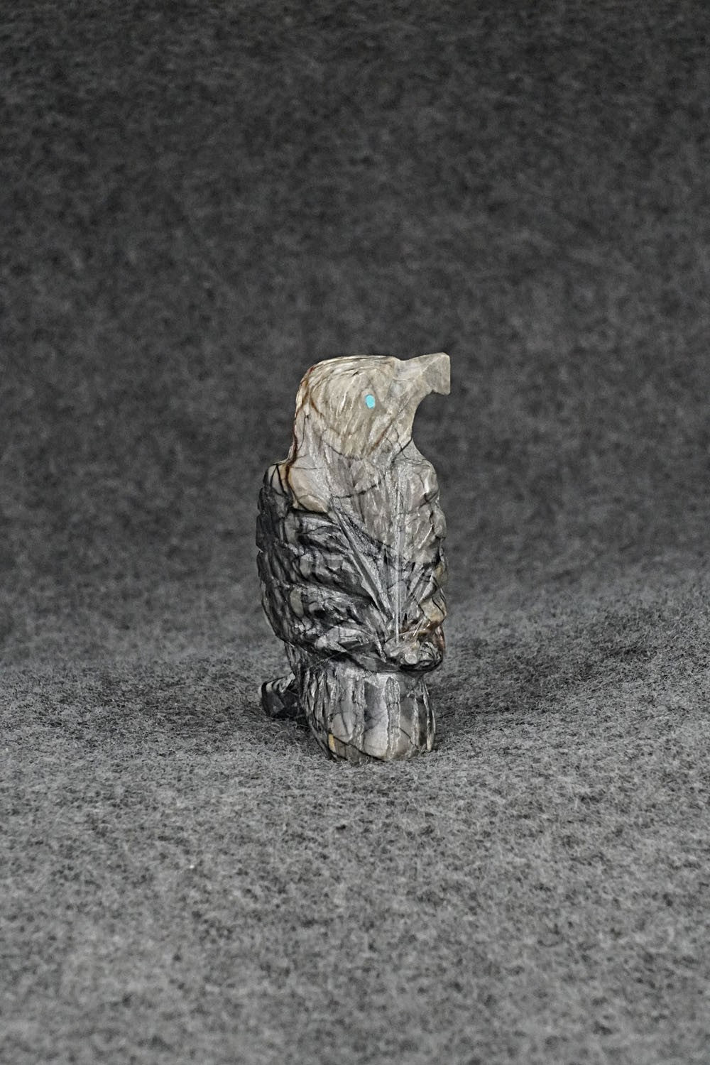 Eagle Zuni Fetish Carving - Tony Mackel