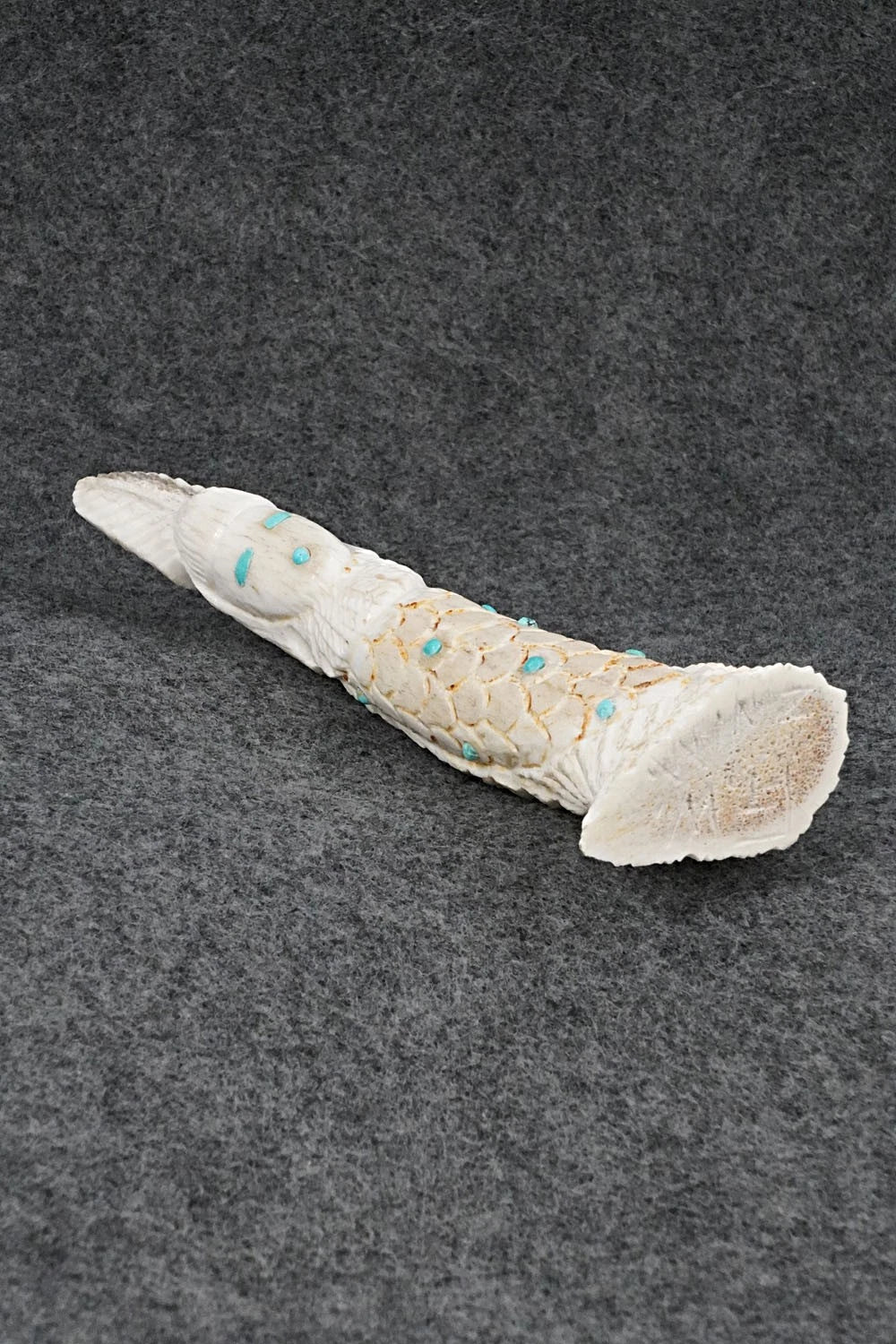 Corn Maiden Zuni Fetish Carving - Garrick Weeka