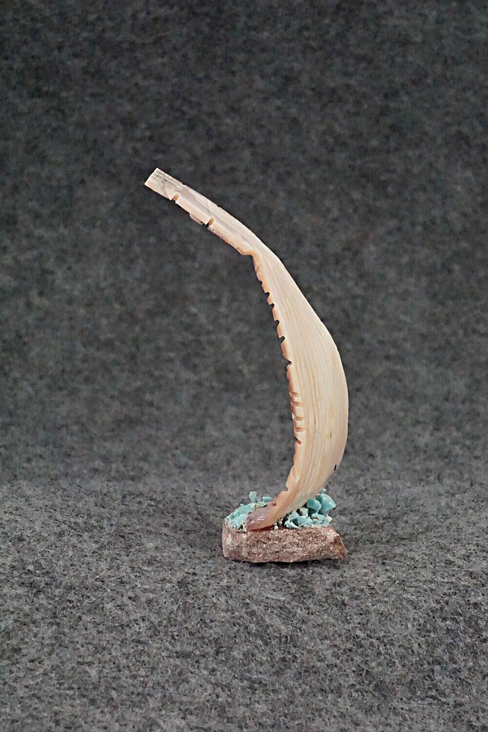 Corn Maiden Zuni Fetish Carving - Carl Etsate