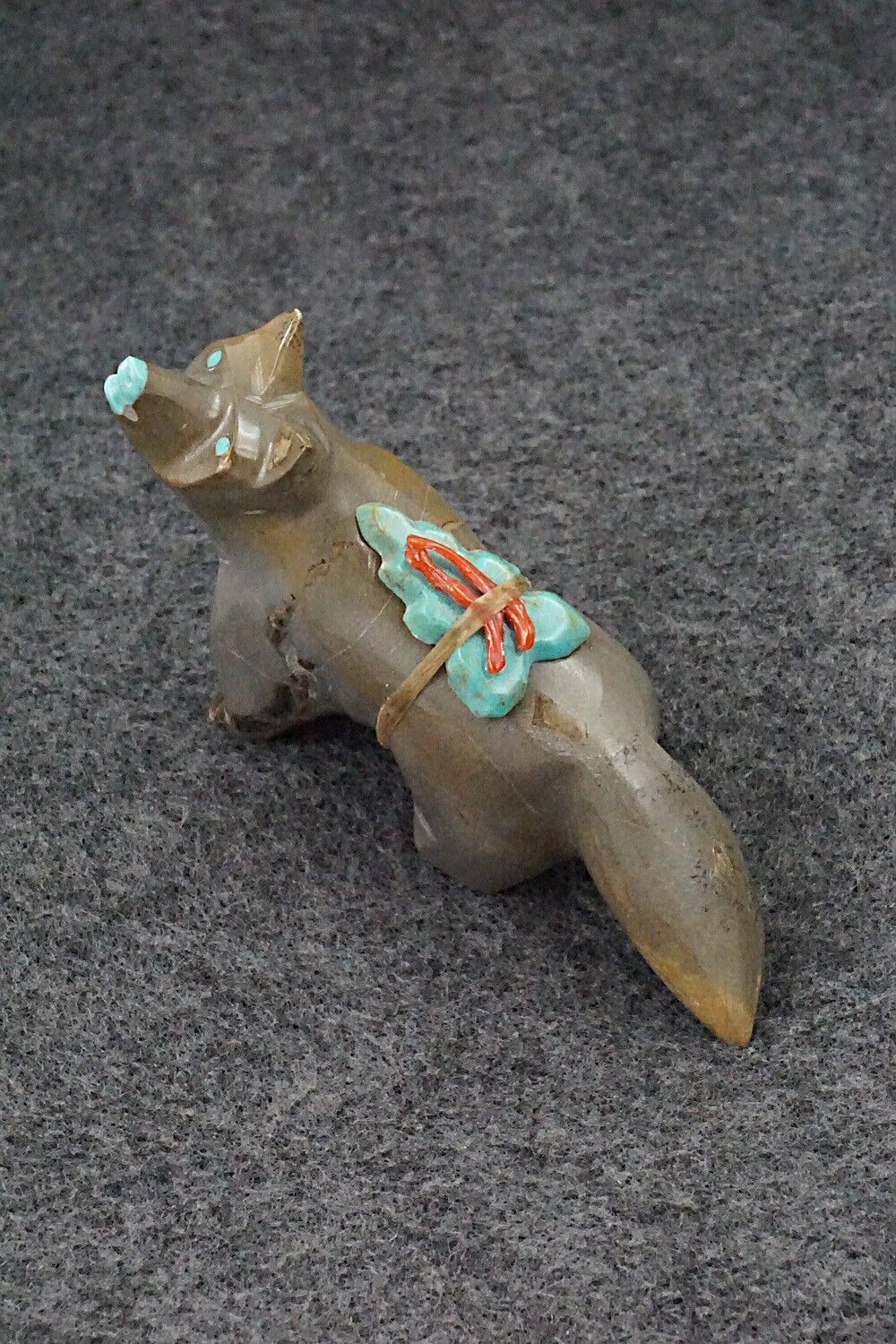 Wolf Zuni Fetish Carving - Enrike Leekya
