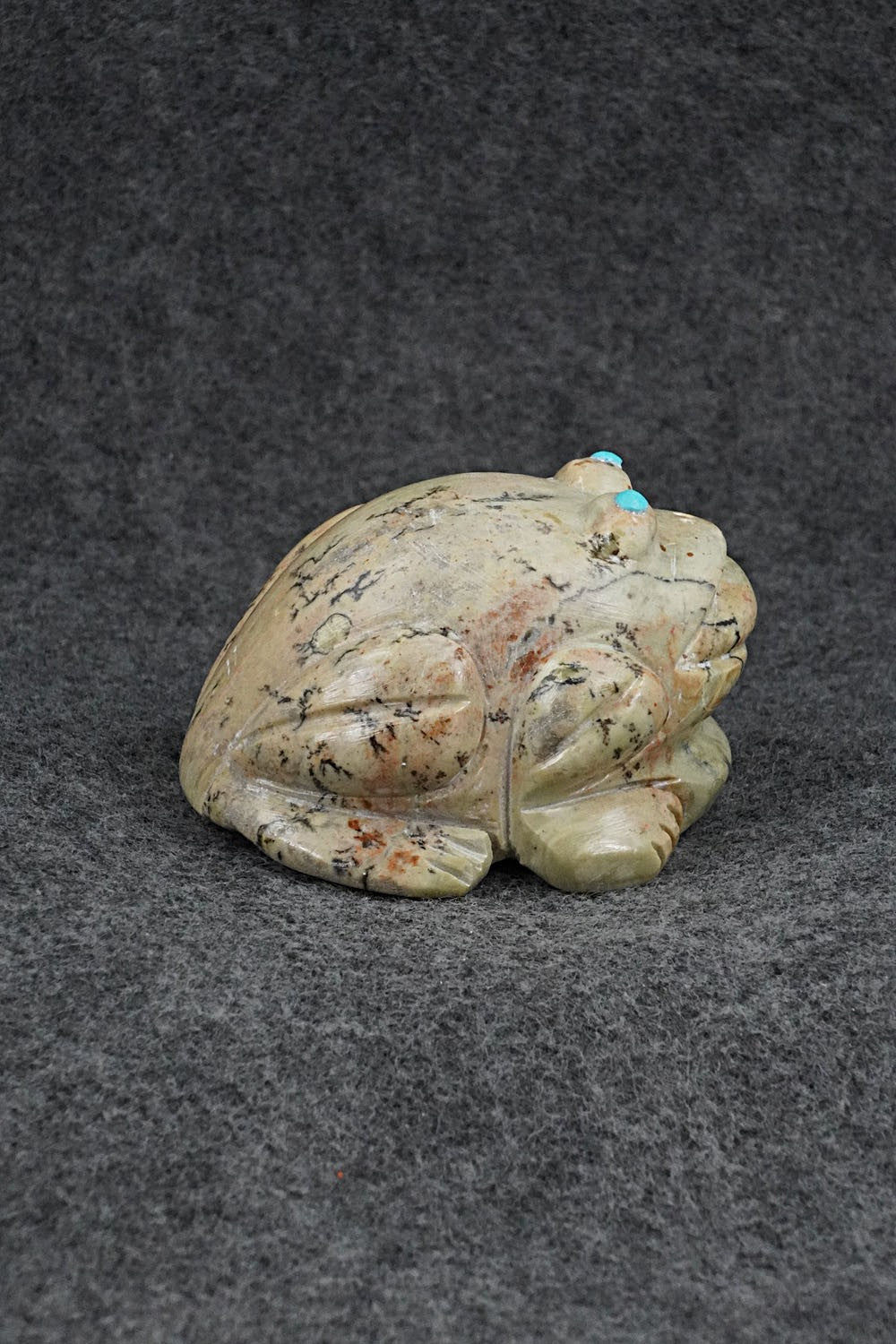 Frog Zuni Fetish Carving - Garrick Weeka