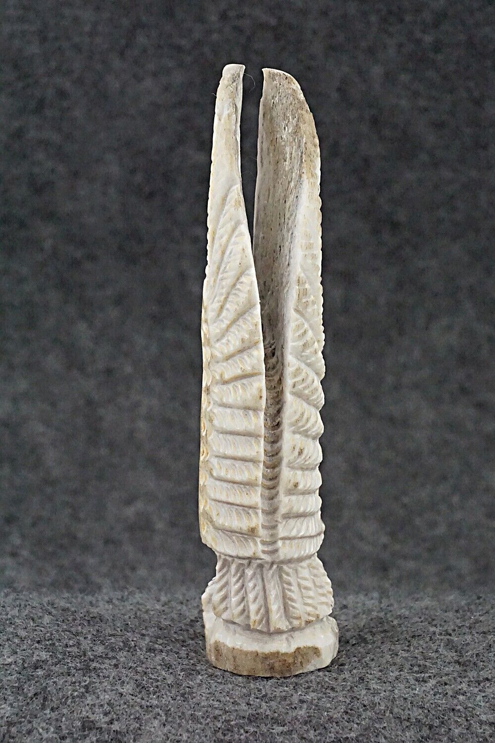 Eagle Zuni Fetish Carving - Garrick Weeka
