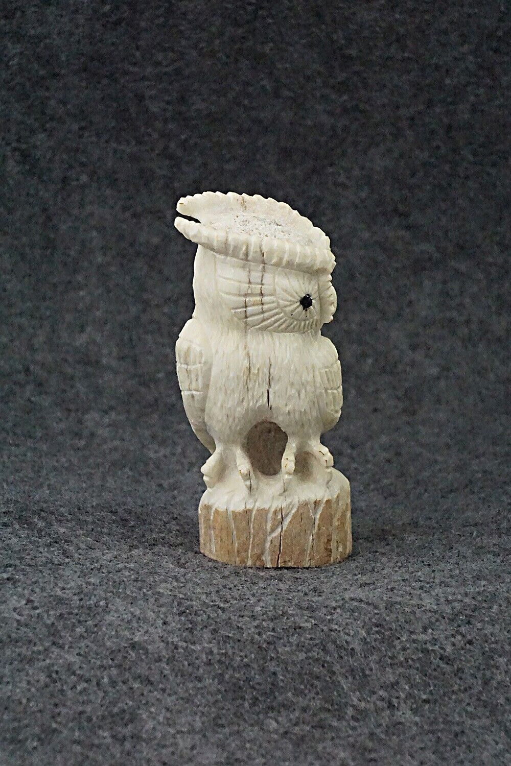 Owl Zuni Fetish Carving - Chris Peina