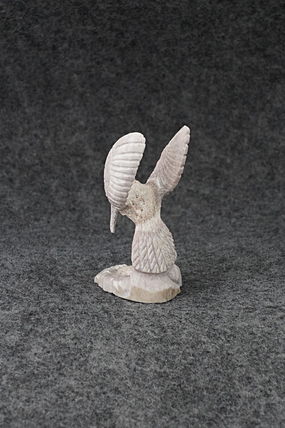 Hummingbird Zuni Fetish Carving - Chris Peina