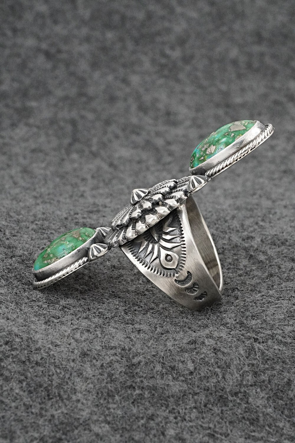 Turquoise & Sterling Silver Ring - Samuel Yellowhair - Size 9
