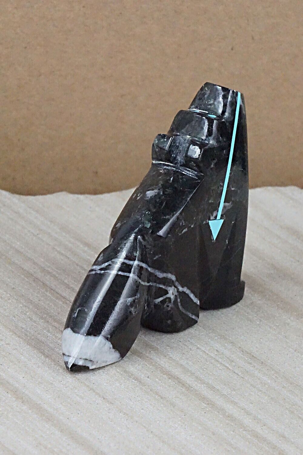 Wolf Zuni Fetish Carving - Bernard Laiwakete