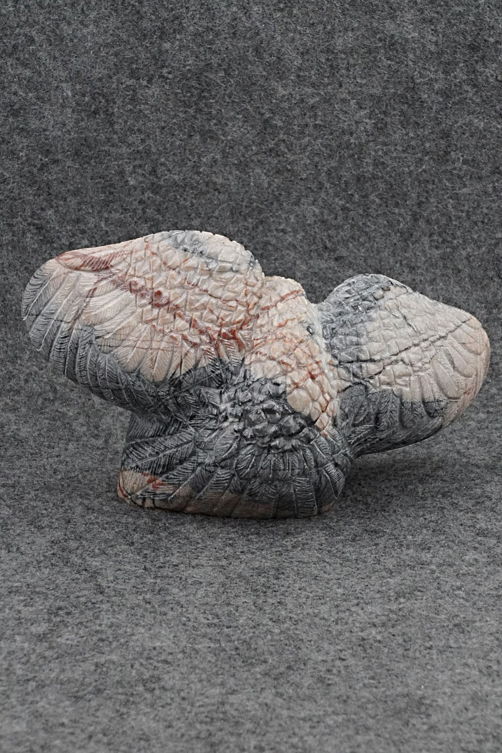 Eagle Zuni Fetish Carving - Terrance Panteah