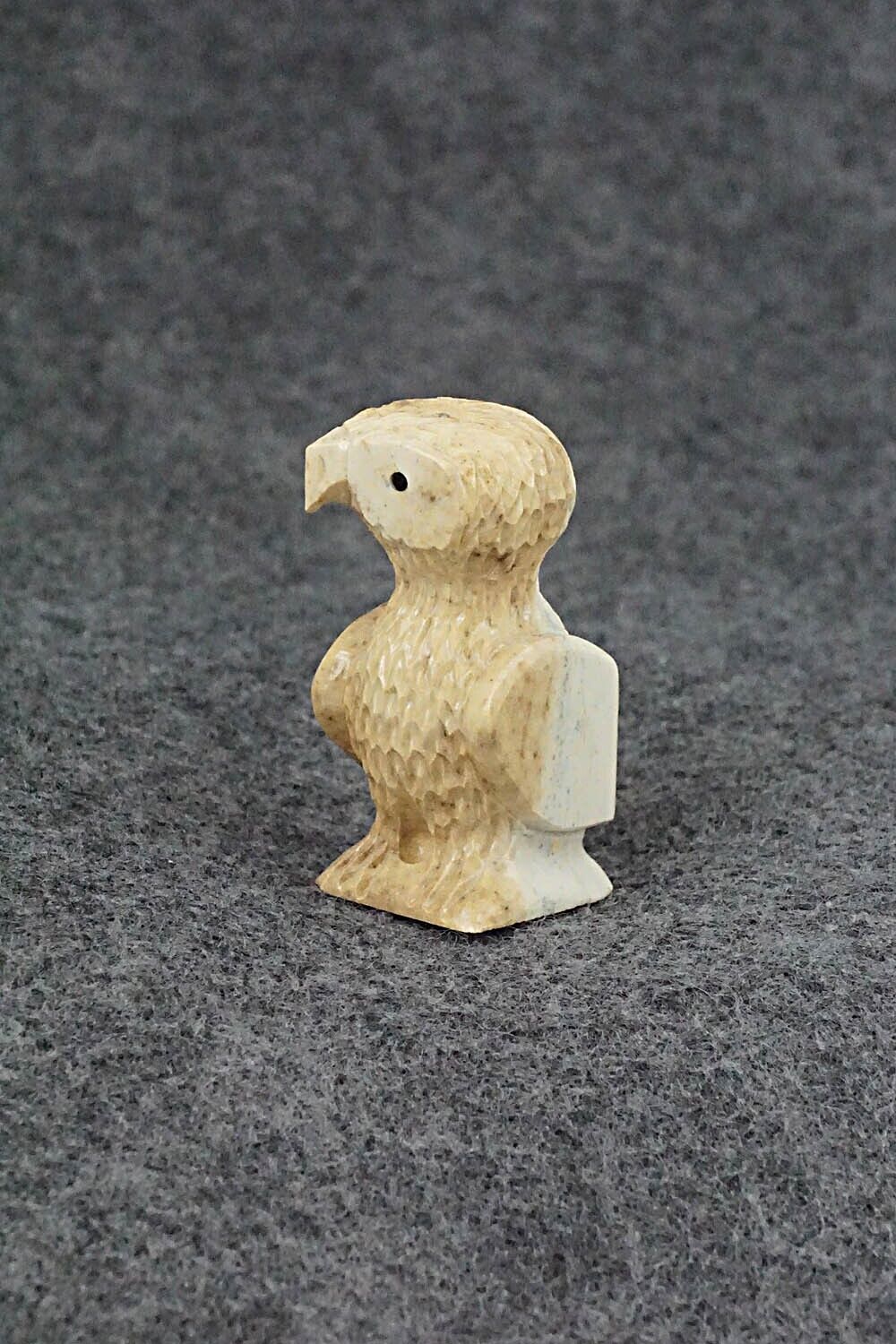 Owl Zuni Fetish Carving - Jesus Espino