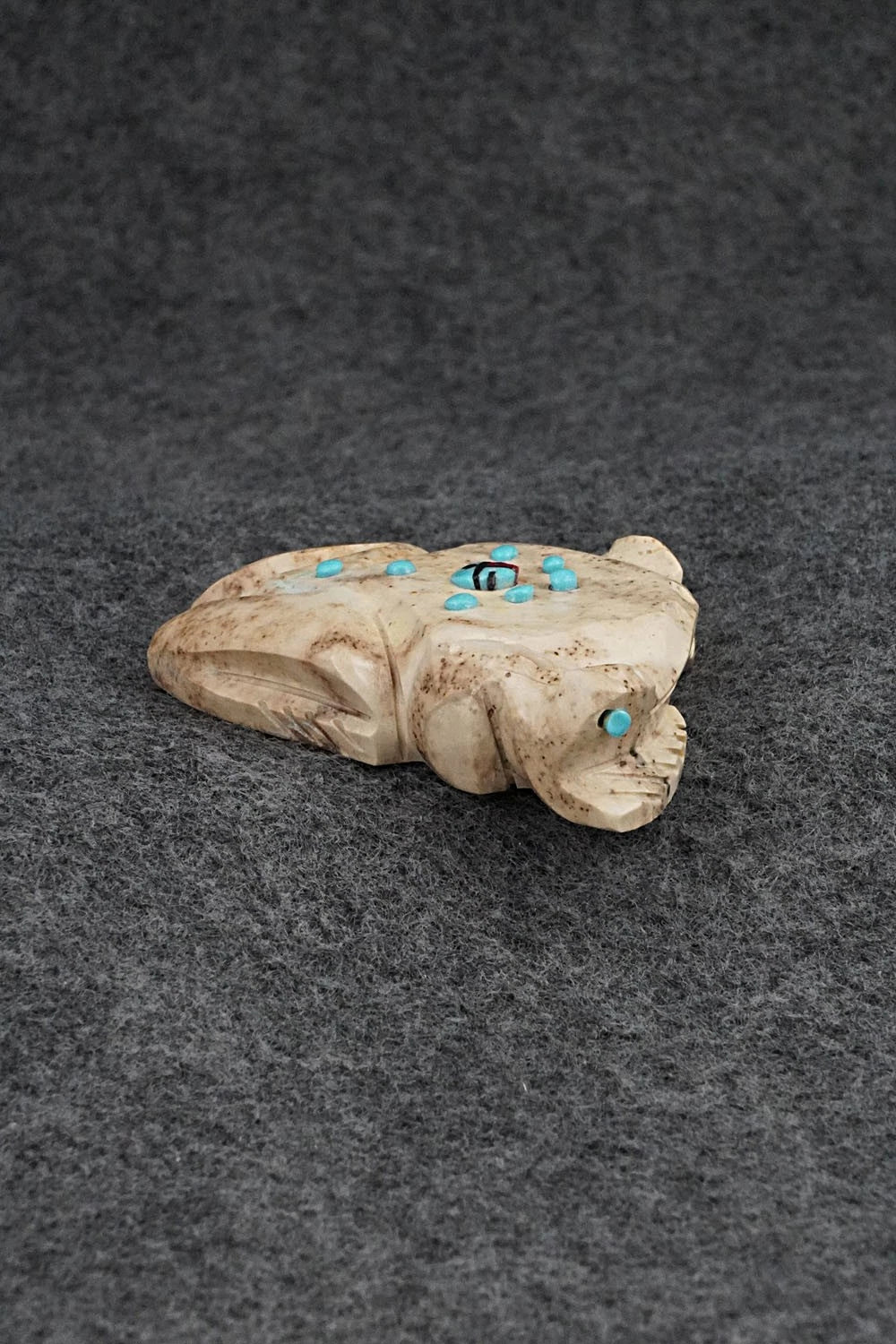 Frog Zuni Fetish Carving - Danette Laate