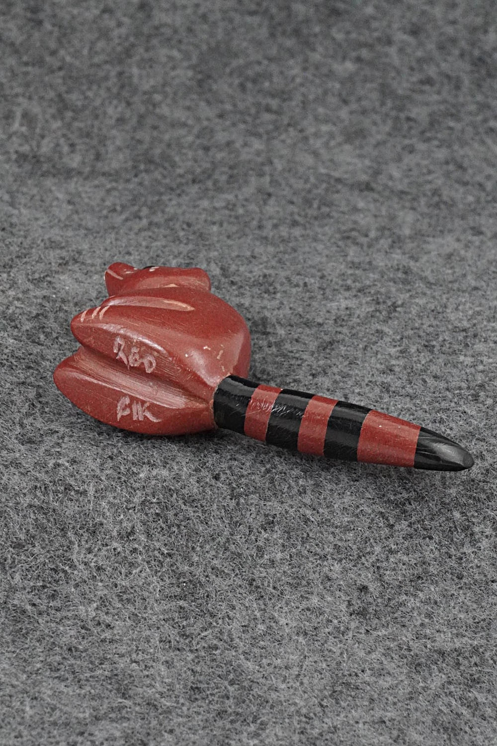 Raccoon Zuni Fetish Carving - Justin Red Elk