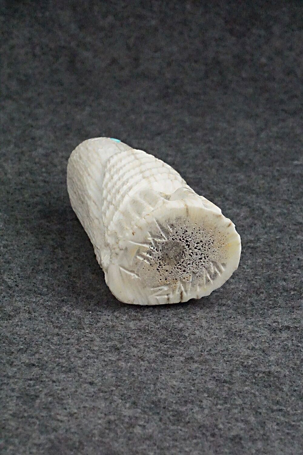 Eagle Zuni Fetish Carving - Garrick Weeka