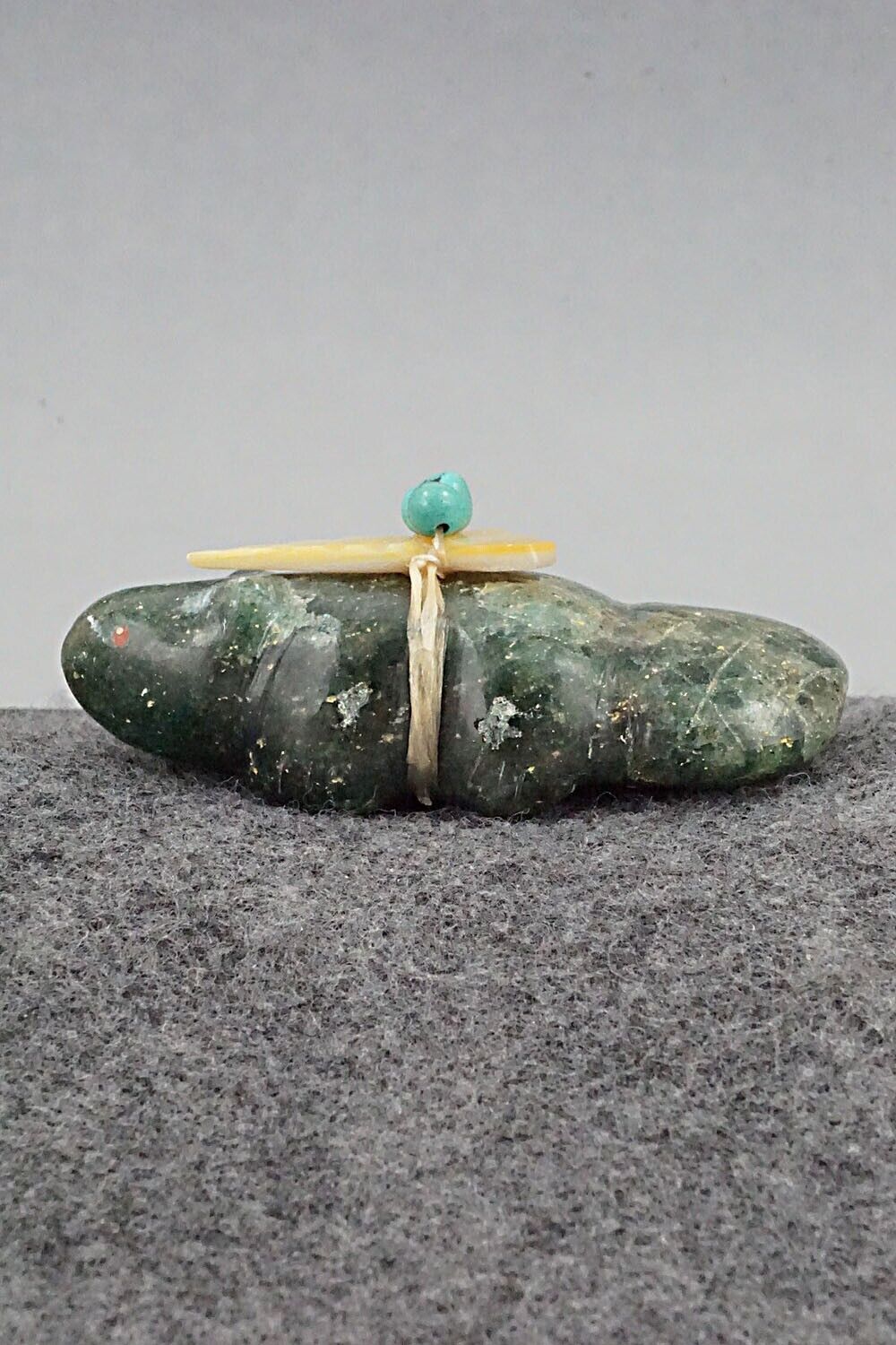 Beaver Zuni Fetish Carving - Daphne Quam