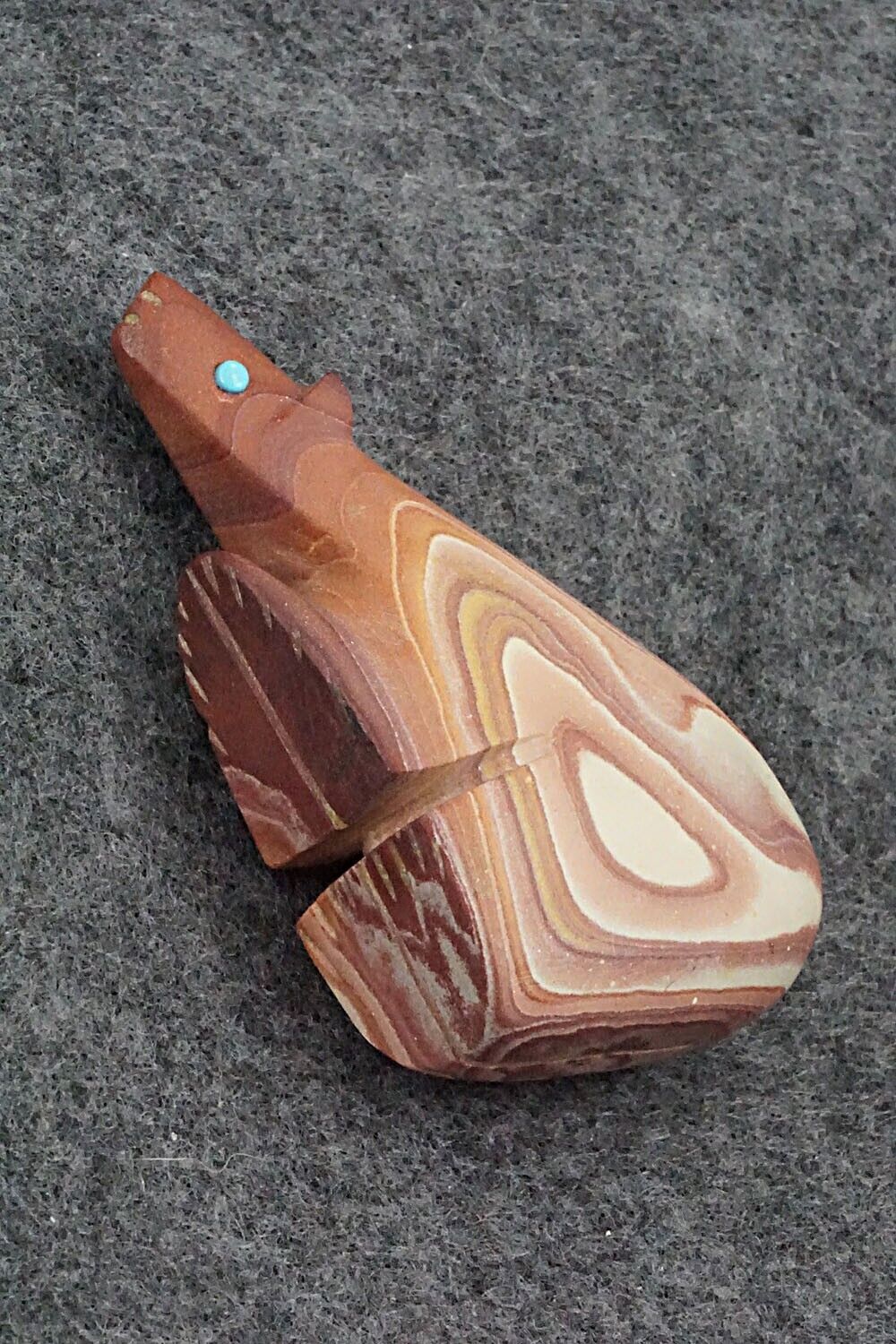 Bear Zuni Fetish Carving - Ronnie Lunasee