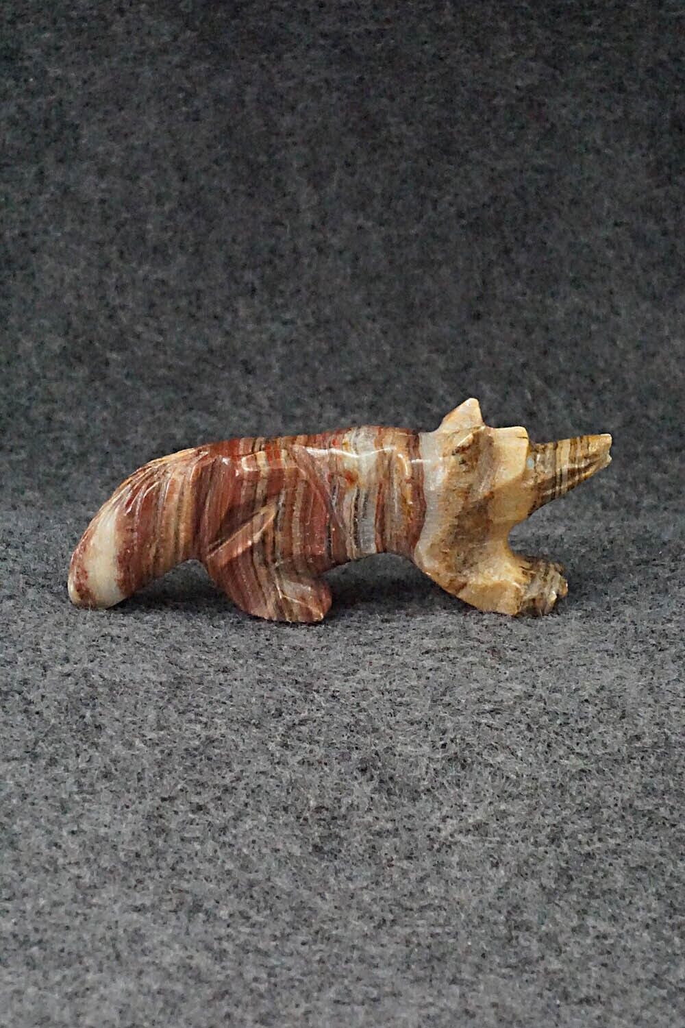 Wolf Zuni Fetish Carving - Tony Mackel