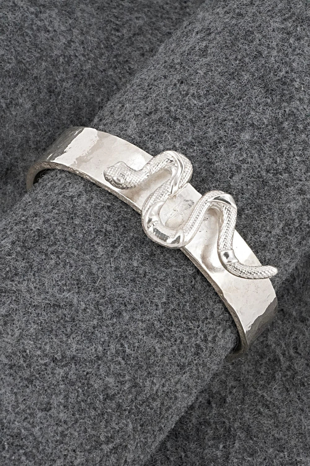 Sterling Silver Bracelet - Virick Laweka