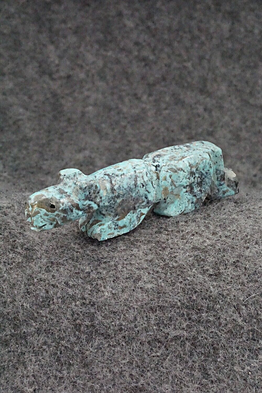 Mountain Lion Zuni Fetish Carving - Reynold Lunasee