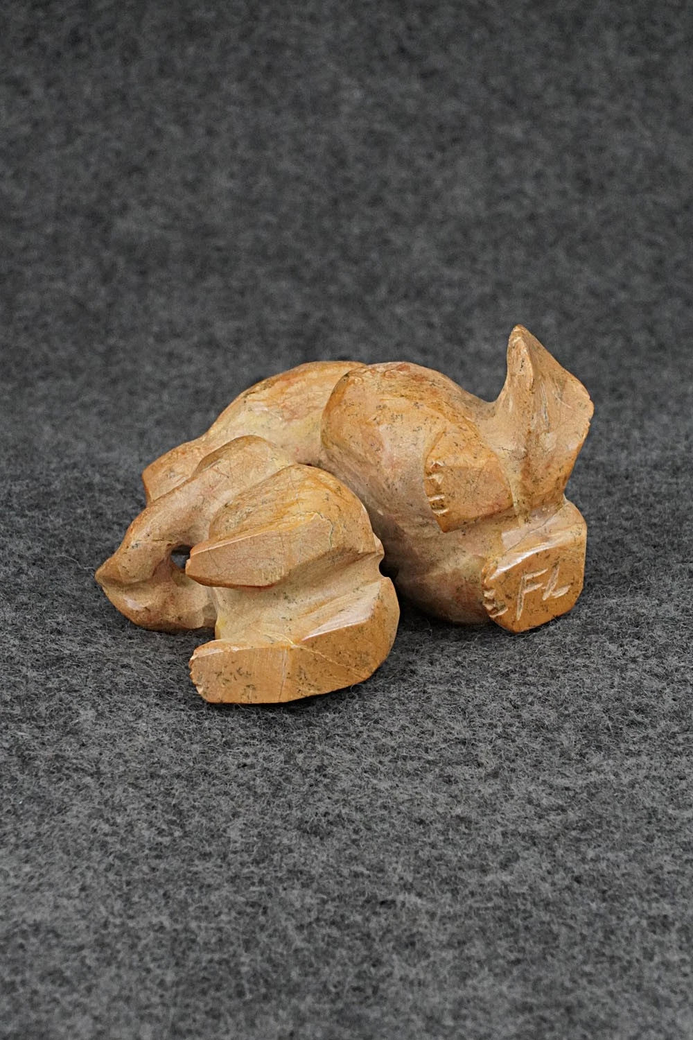 Beaver Zuni Fetish Carving - Freddie Leekya