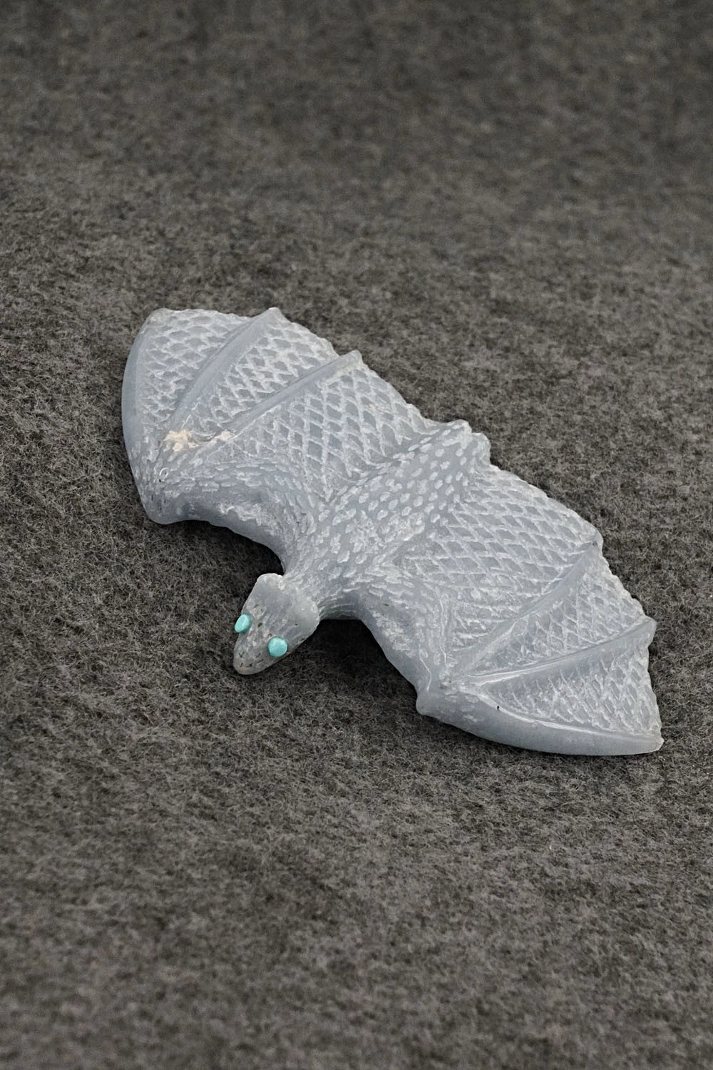 Bat Zuni Fetish Carving - Erick Lonjose