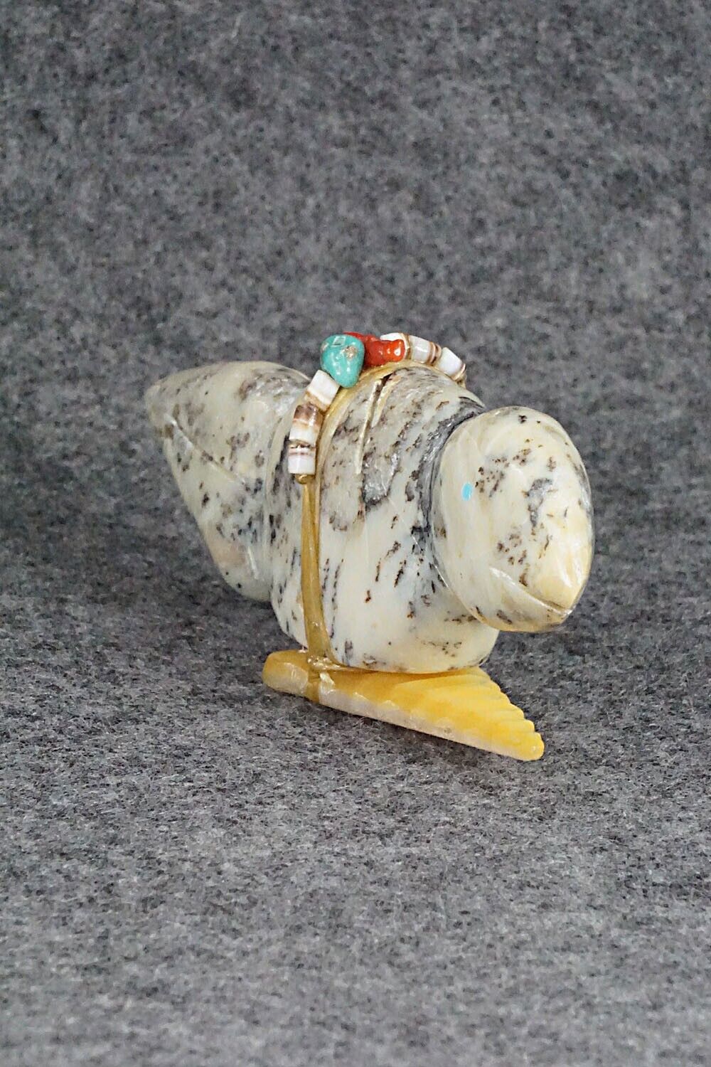 Bird Zuni Fetish Carving - Peter Gasper