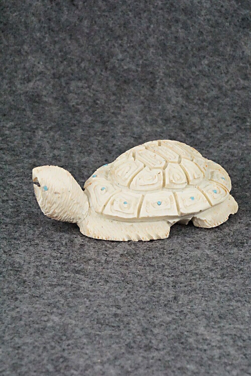 Turtle Zuni Fetish Carving - Adrian Cachini