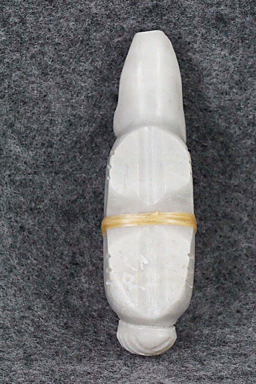 Bear Zuni Fetish Carving - Peter Gasper