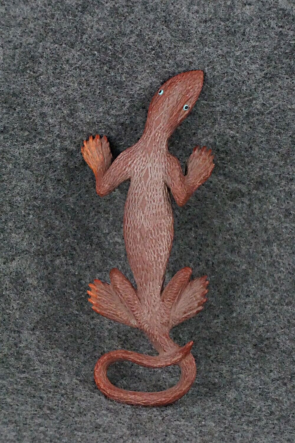 Lizard Zuni Fetish Carving - Travis Lasiloo
