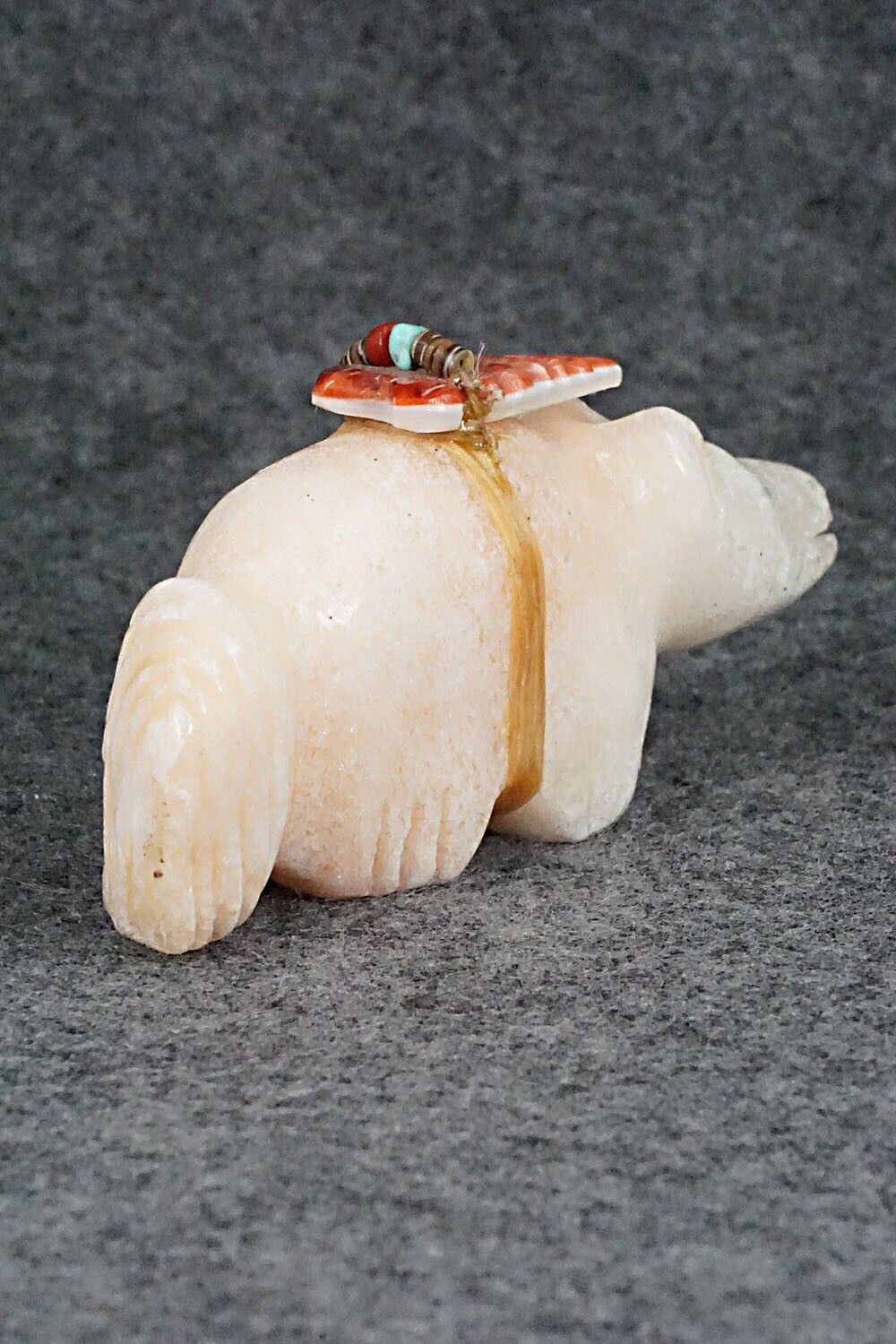 Wolf Zuni Fetish Carving - Peter Gasper