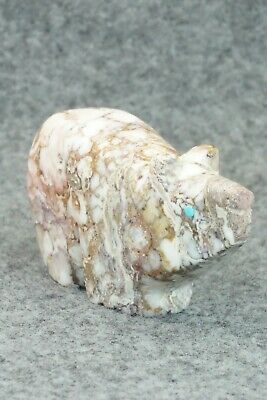 Bear Zuni Fetish Carving - Ronnie Lunasee
