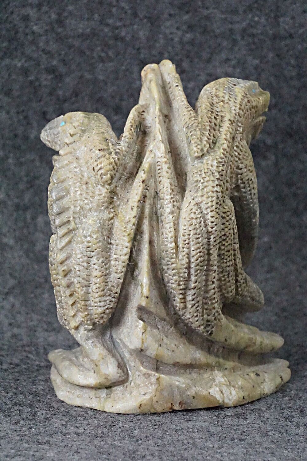 Iguana Zuni Fetish Carving - Calvin Weeka