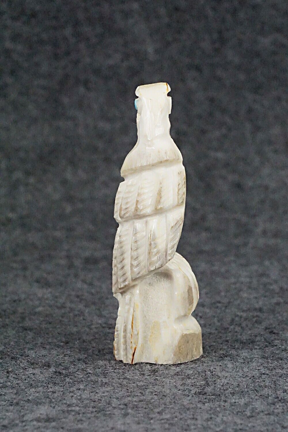 Eagle Zuni Fetish Carving - Jerrold Lahaleon