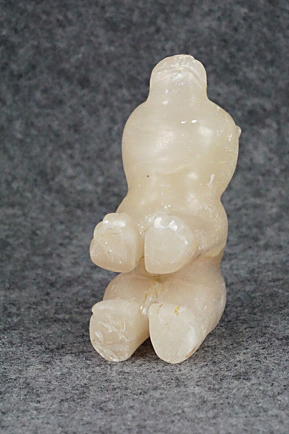 Bear Zuni Fetish Carving - Keith Beyuka