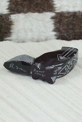 Wolf Zuni Fetish Carving - Russell Shack