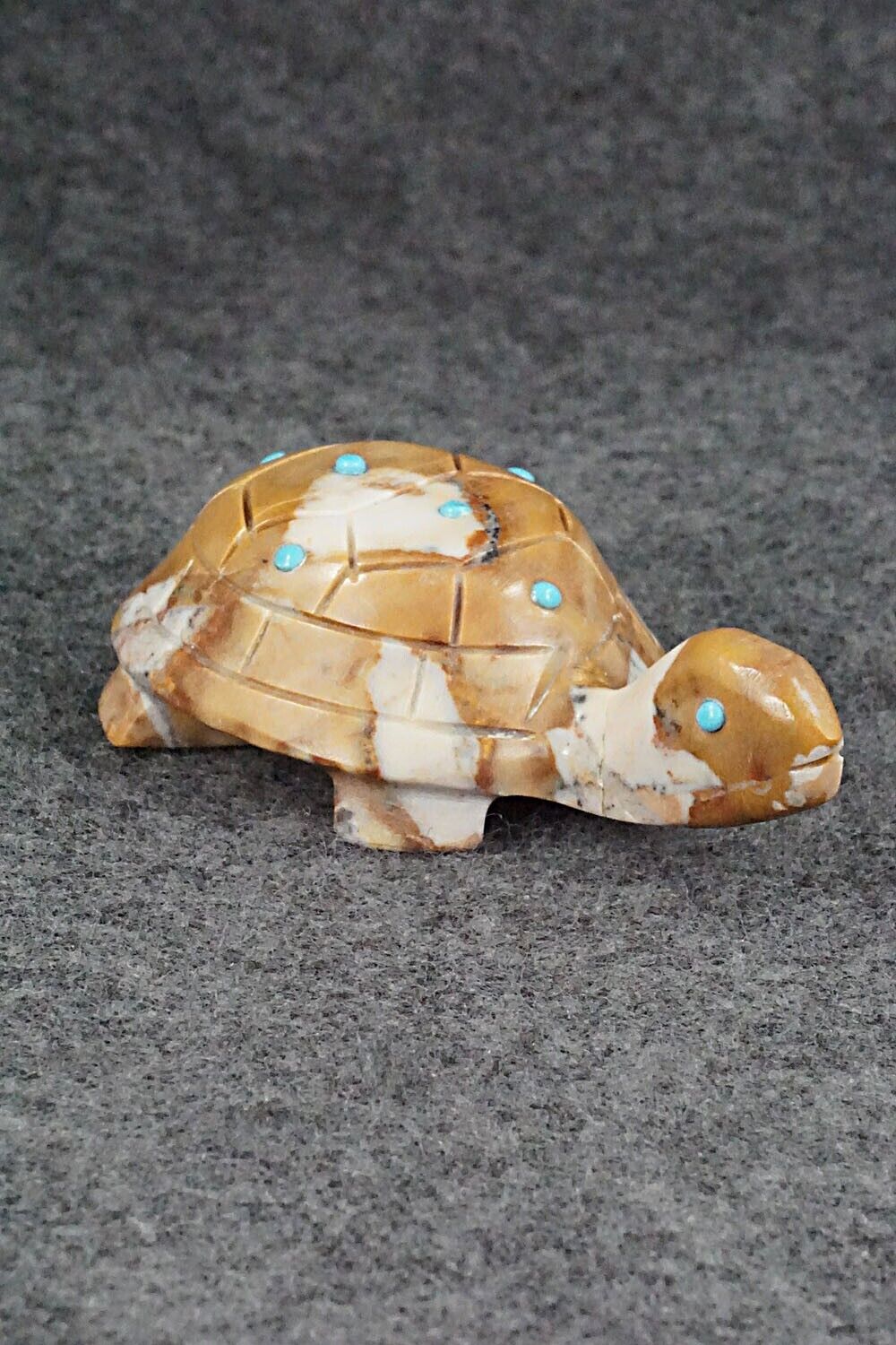 Turtle Zuni Fetish Carving - Ronnie Lunasee