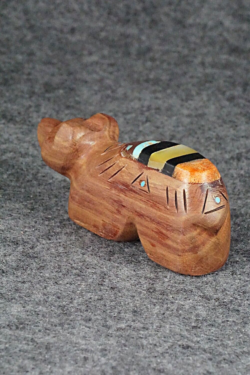 Bear Zuni Fetish Carving - Brandon Phillips