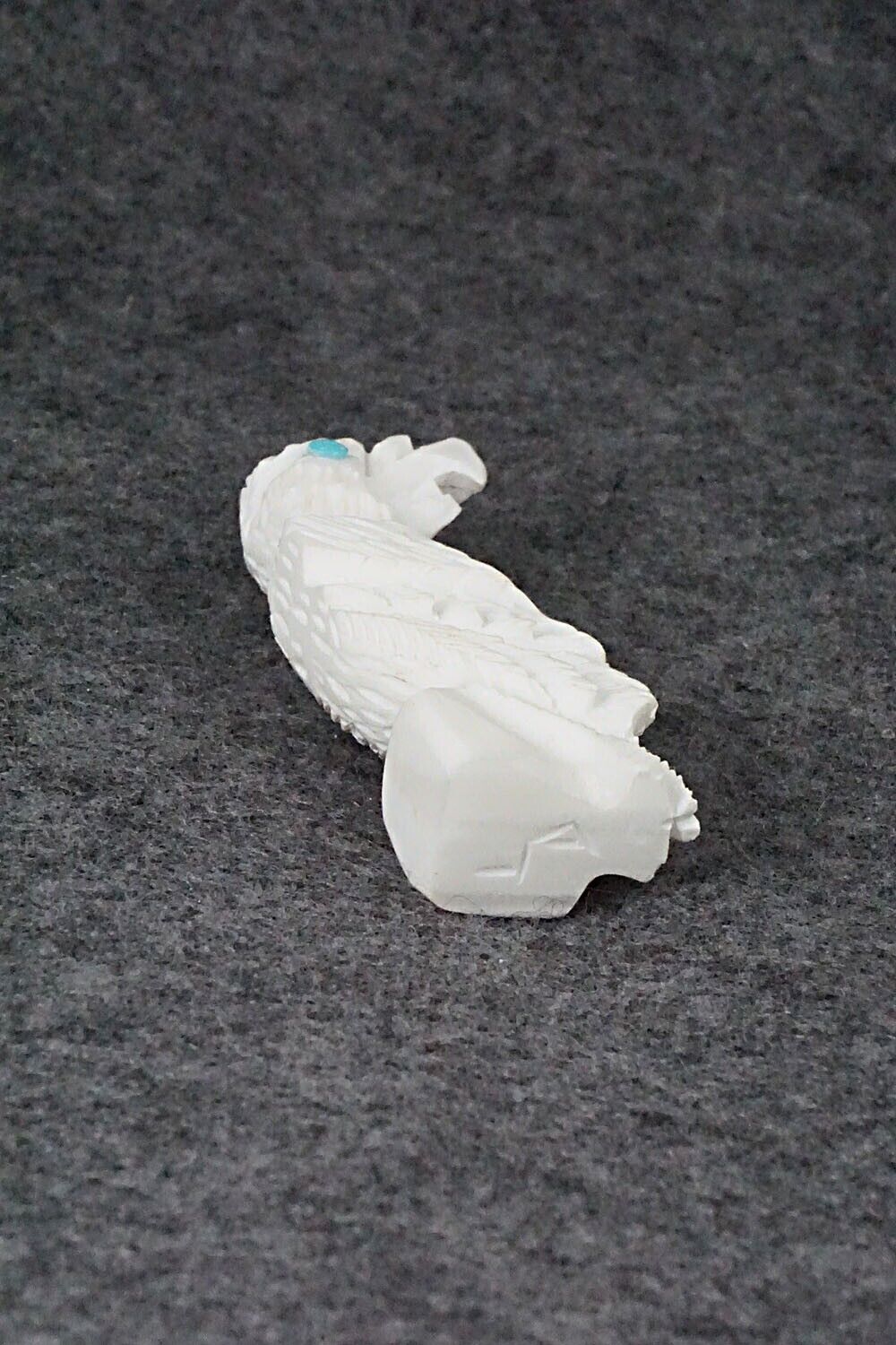 Eagle Zuni Fetish Carving - Lance Deysee