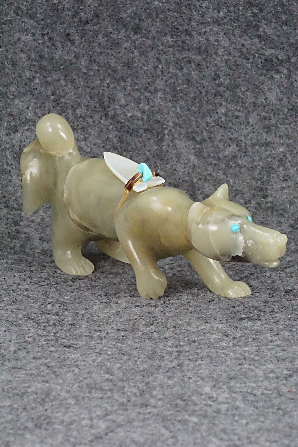 Wolf Zuni Fetish Carving - Albert Eustace