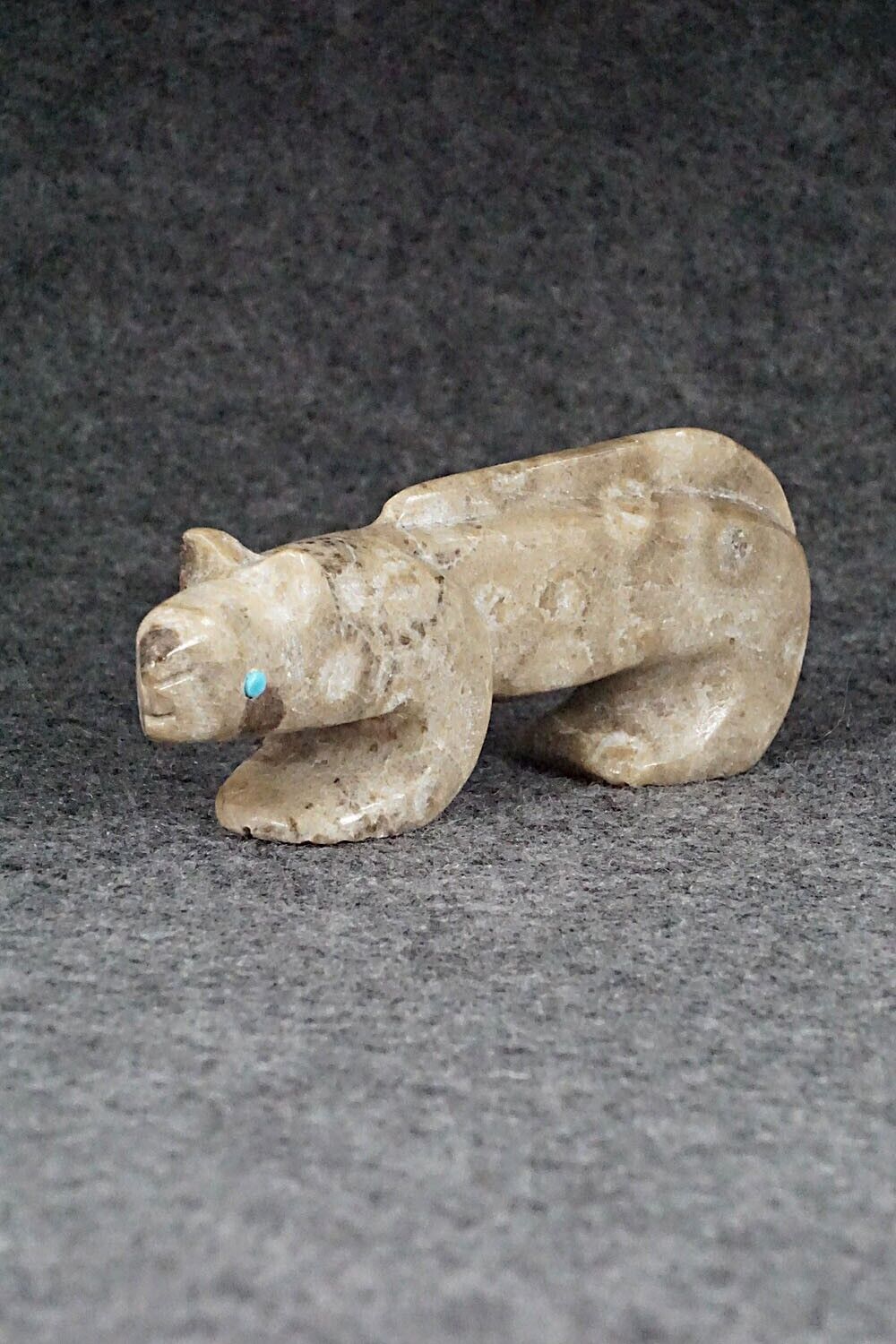 Mountain Lion Zuni Fetish Carving - Ronnie Lunasee
