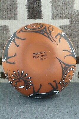 Zuni Pottery - Deldrick Cellicion