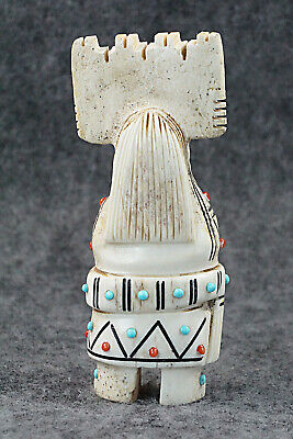 Corn Maiden Zuni Fetish Carving - Claudia Peina