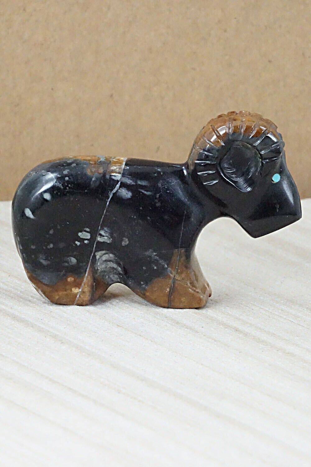 Ram Zuni Fetish Carving - Rodney Laiwakete