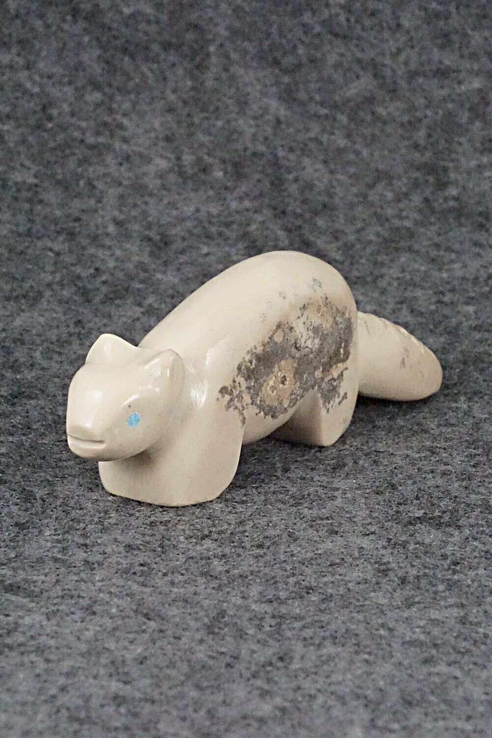 Beaver Zuni Fetish Carving - Marvelita Phillips