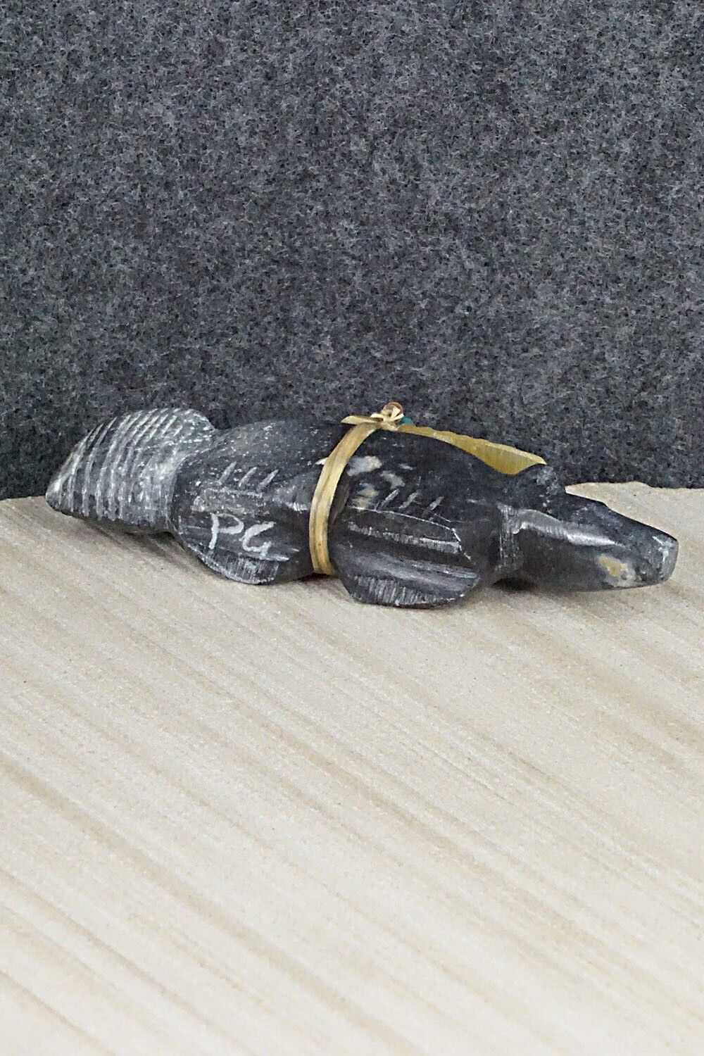 Wolf Zuni Fetish Carving - Peter Gasper