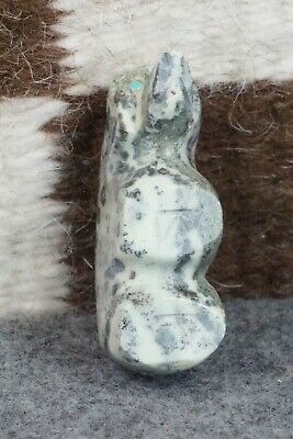 Bear Zuni Fetish Carving - Brandon Phillips
