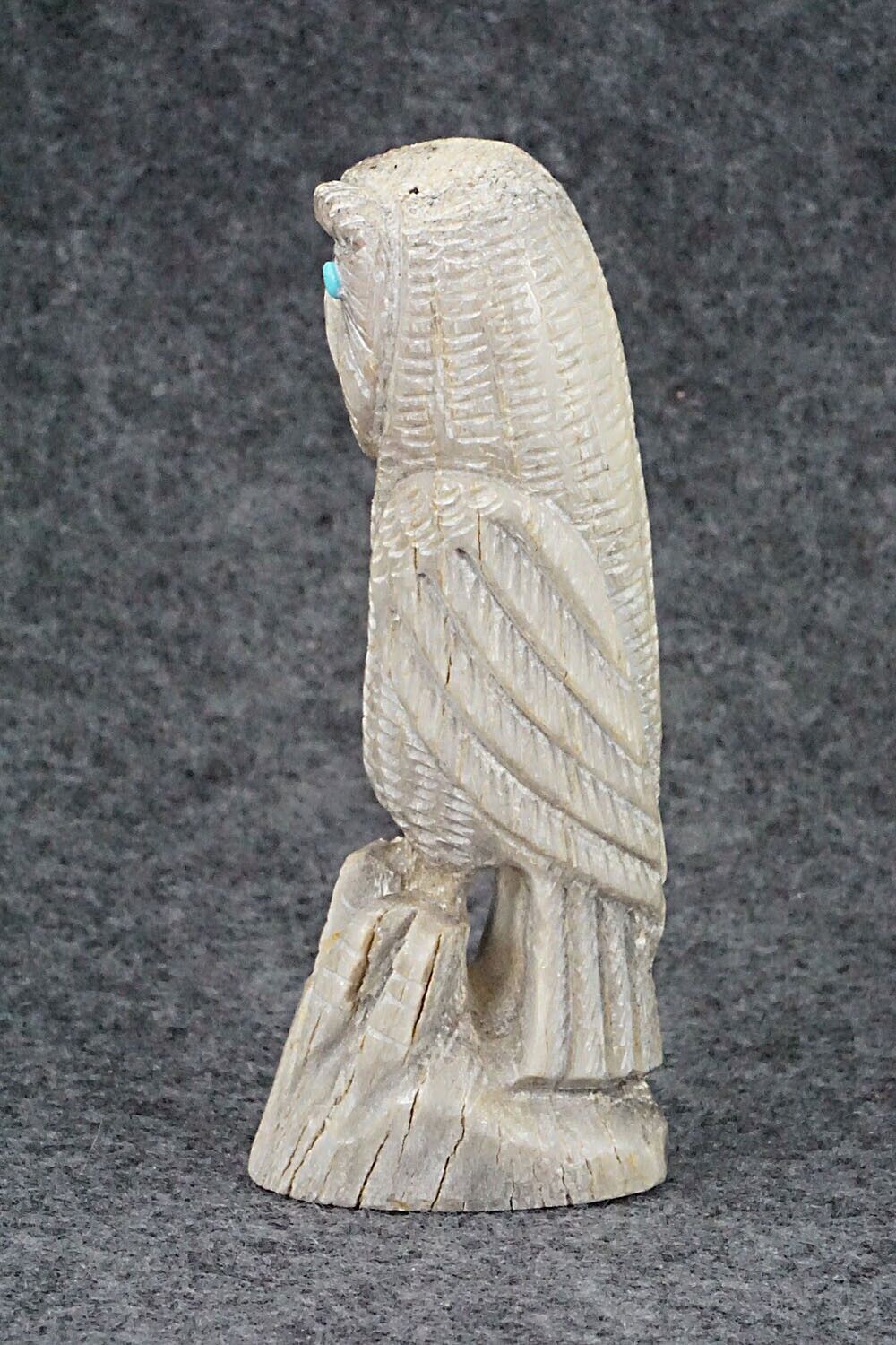 Owl Zuni Fetish Carving - Garrick Weeka