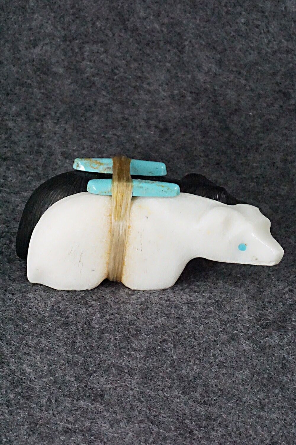 Bear Zuni Fetish Carving - Herbert Halate