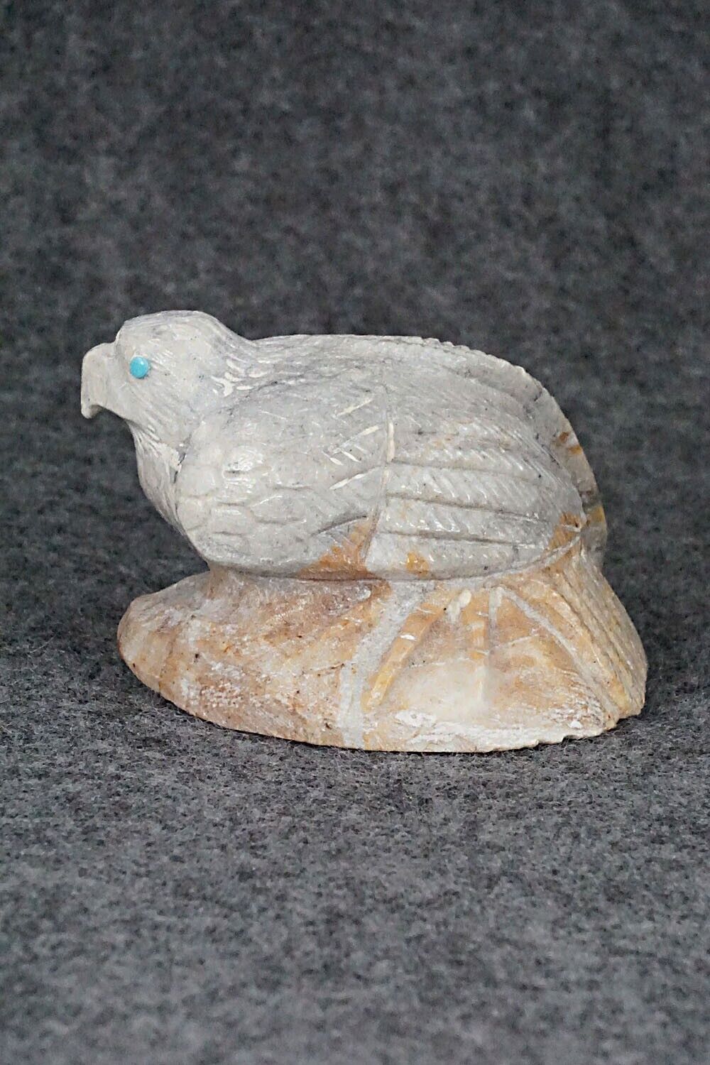 Eagle Zuni Fetish Carving - Derrick Kaamasee
