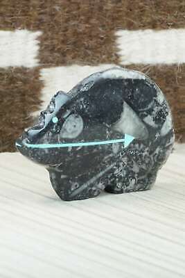 Bear Zuni Fetish Carving - Bernard Laiwakete