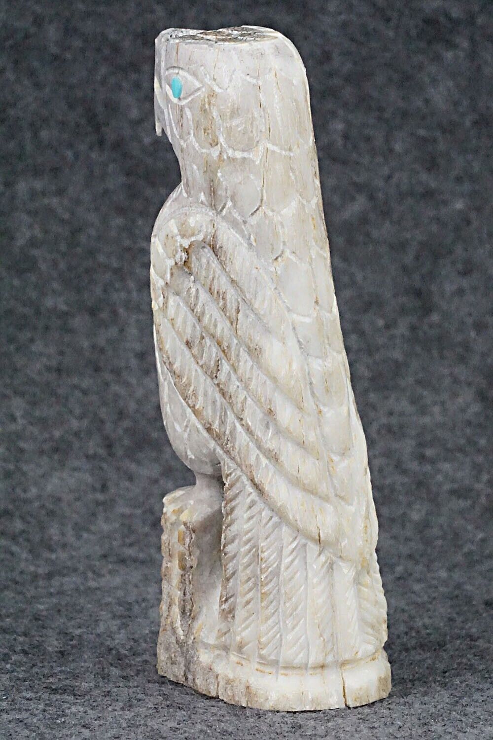 Eagle Zuni Fetish Carving - Garrick Weeka