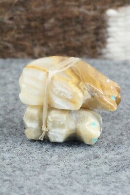 Bear Zuni Fetish Carving - Emery Eriacho