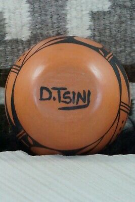 Hopi Pottery - D. Tsiny